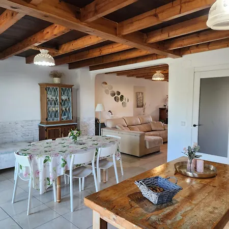 Semesterbostad La Esmeralda Hornedo