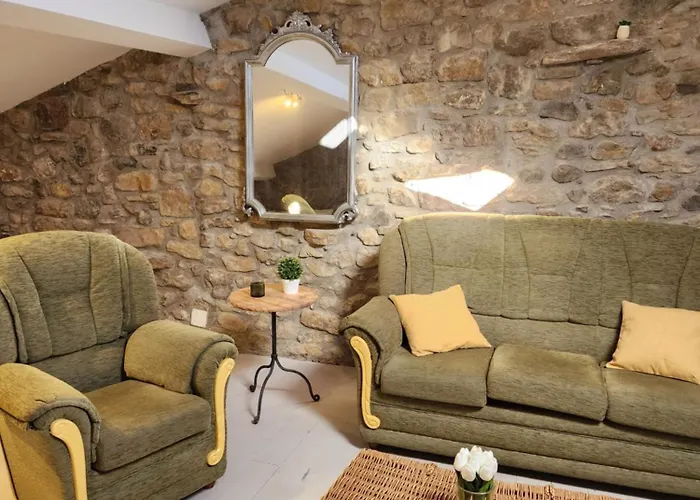 La Esmeralda בית נופש Hornedo